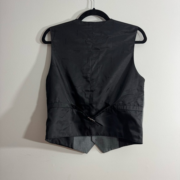Calvin Klein Boys Grey Suit Vest, Boys Size XL 18-20 - Picture 2 of 7